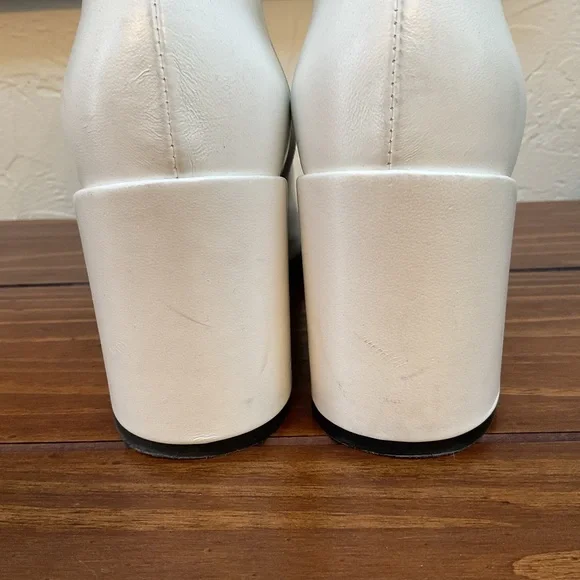 ‼️McQ WHITE BOOTIES by ALEXANDER McQUEEN‼️ - Picture 5 of 13